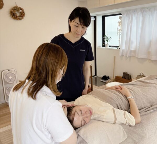 小顔矯正スクール